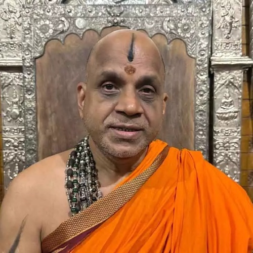 Sugunendratheertha Swamiji